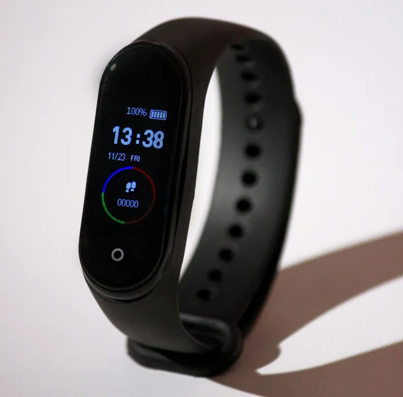 Smartband e wearable utilizzati per il monitoraggio di attività e parametri biometrici